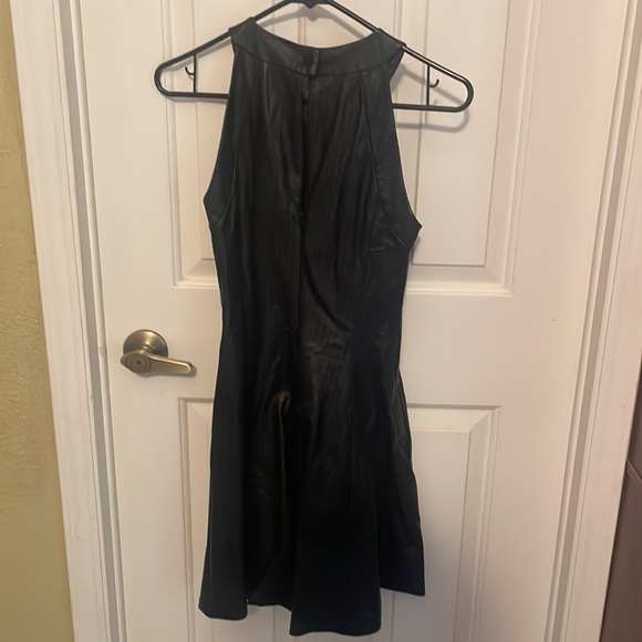 Rachel Roy size 0 black pleather - Picture 2 of 3